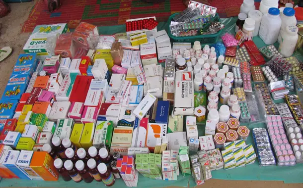Los Medicamentos y Sus Efectos Secundarios