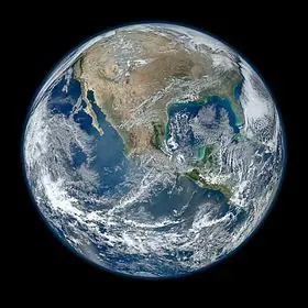 una teoría de que la tierra es el unico planeta habitable