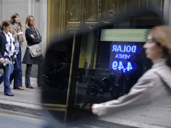 "El lunes el dólar estará a $5,10 en casas de cambio&