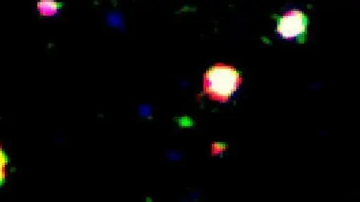 Ciéntificos hallan la galaxia más lejana y débil