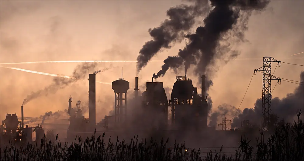 La crisis ambiental y la económica están entrelazadas