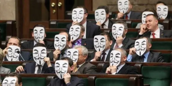 Anonymous le declara la guerra a la corrupción mundial