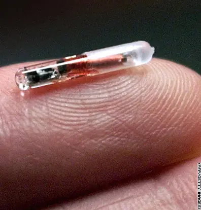ee.uu. aprobó el microchip obligatorio para el 2013