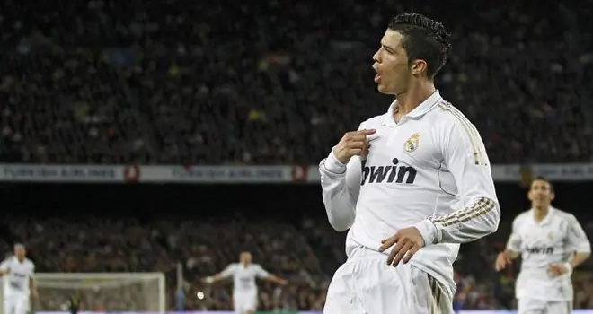 PES 2013 presenta su trailer