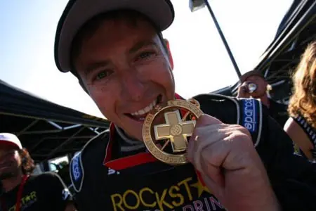 conoces a tanner foust?? entra ya