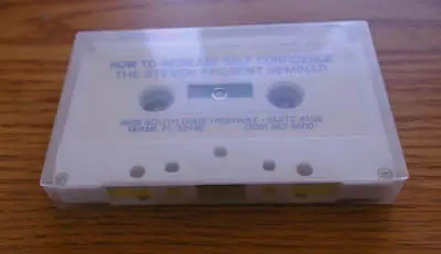 Hacete una billetera canchera de un Cassette
