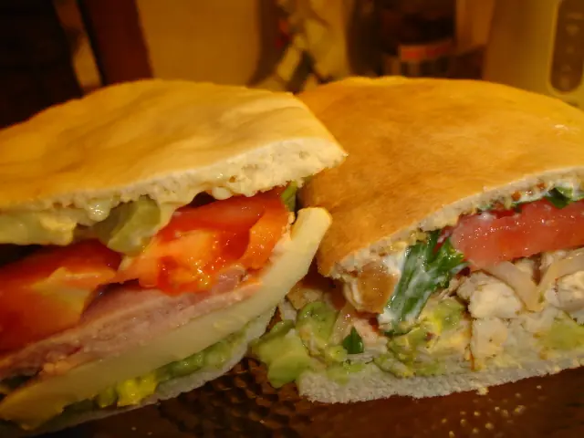 Sándwiches de pan árabe