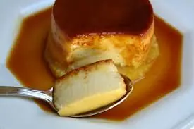 Flan de huevo Casero