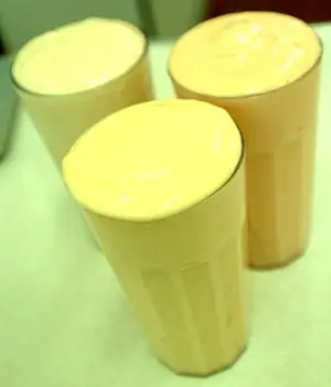 recetas de leche y elados (mango y platano)