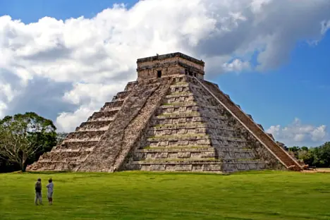 Las 7 maravillas del universo en 360 grados...increible...