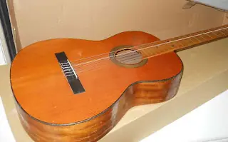 Transformacion de Guitarras Acustica a Electrica