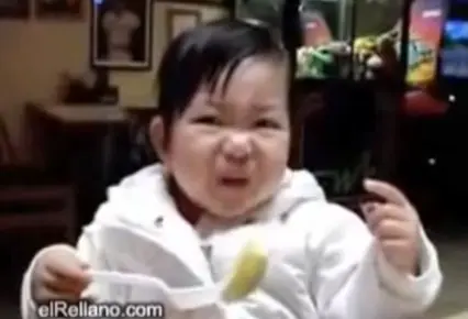 Bebes Comiendo Limón por primera vez ajajajaja