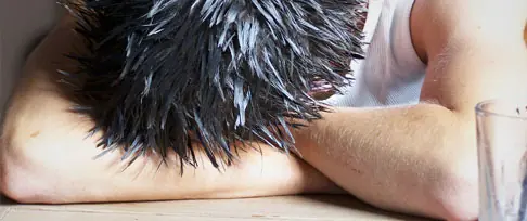 Remedios naturales para prevenir o curar la resaca