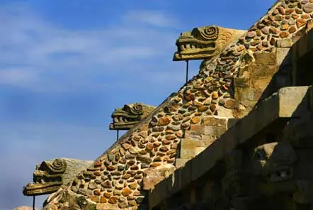 Quetzalcóatl... ¿Un Ser Cósmico?