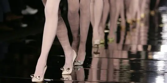 Vogue Francia: imágenes de moda manipuladas