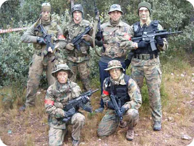 Armas de airsoft 1/2