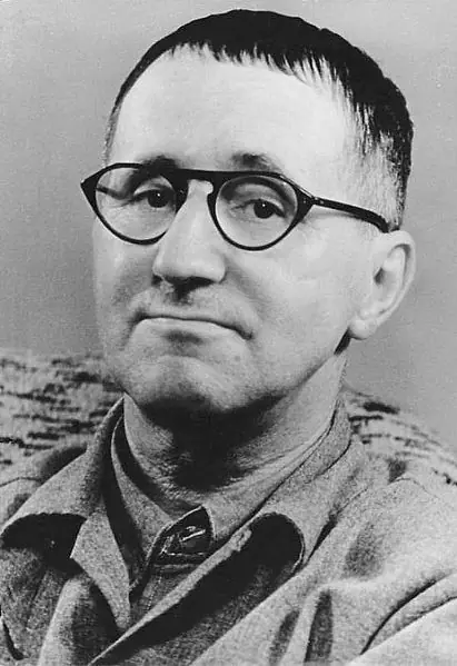 Biografia de Bertolt Brecht