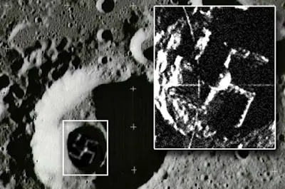 Nazis en la Luna