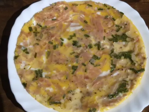 Tortilla francesa preparada con energía solar