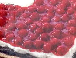 Clafoutis de cerezas frescas