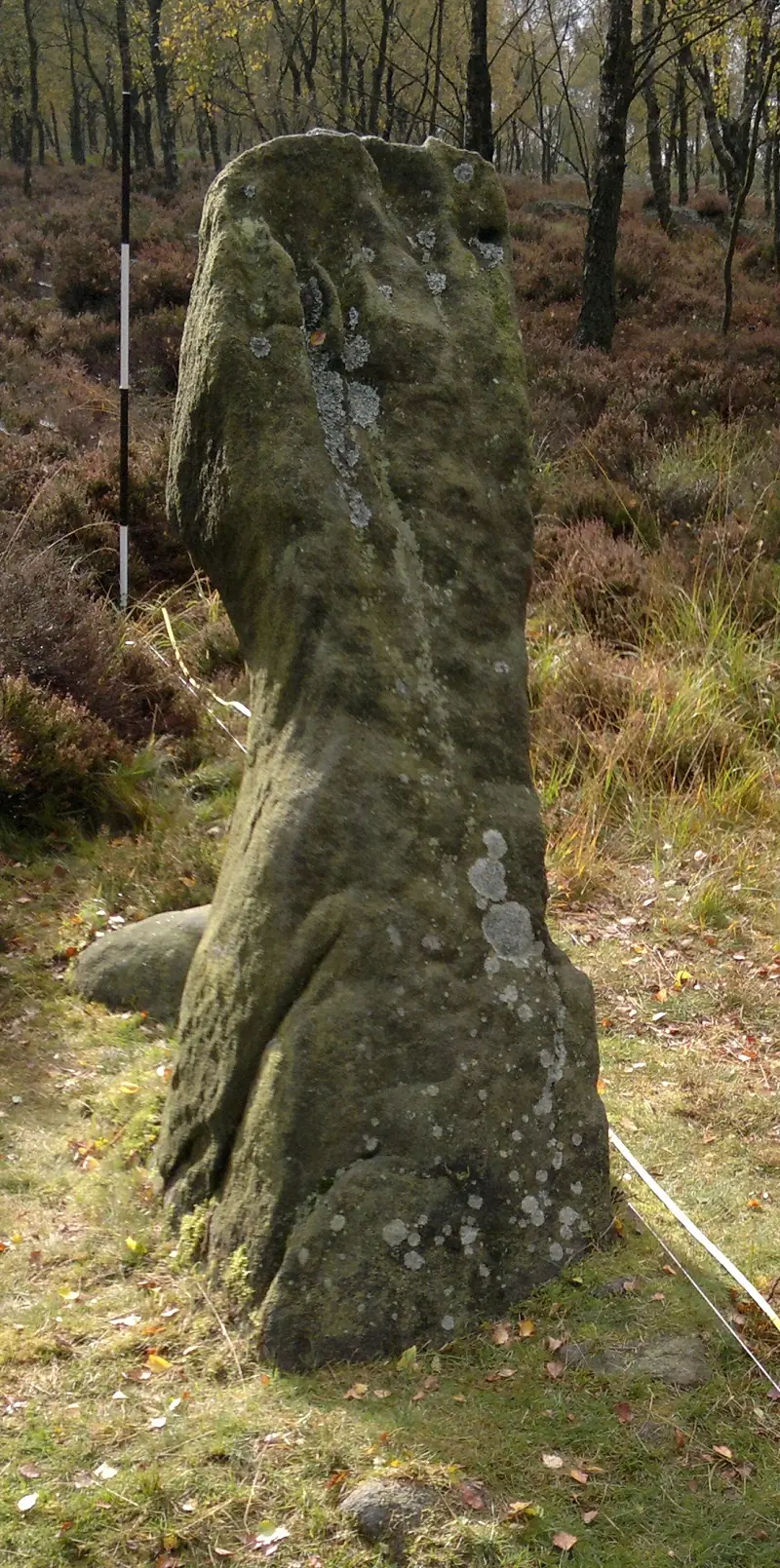 Descubren que un monolito de 4000 años de antigüedad serí