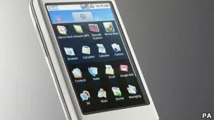 El peligro de ser espiado a través de tu propio celular