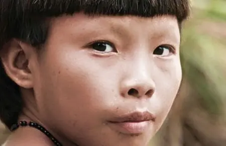 Niños enterrados vivos en el Amazonas