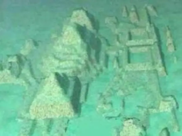 Descubren una ciudad sumergida en triangulo de las bermudas