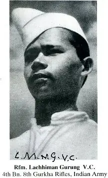 El joven que salió a comprar cigarrillos y volviócondecorado