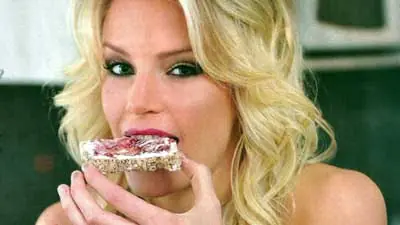 La Sueca causa de ruptura de Tinelli con Guillermina Valdes