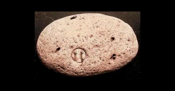 La piedra Petradox: Una extraña roca
