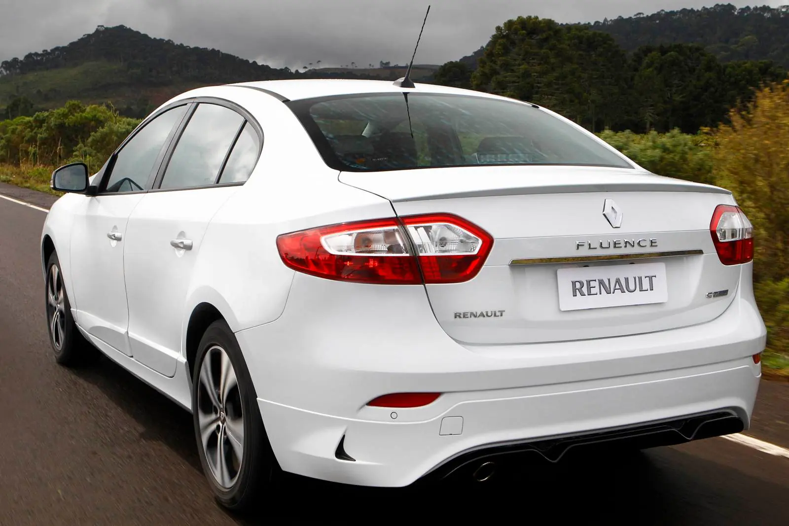 Renault Fluence GT 2013