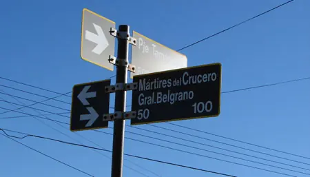 Cambian nombre de calle de Malvinas por: "Nestor Kirchn