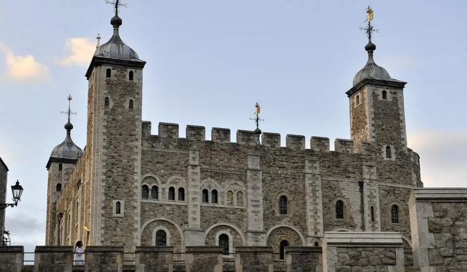 Roban llaves de famosa "Torre de Londres"