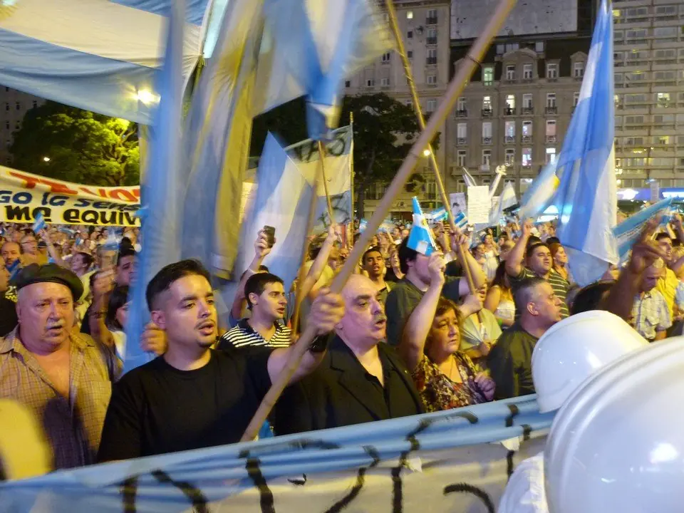 Nazi Biondini festejó que el Juez Lijo