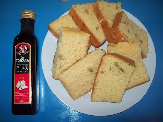 Pan de Aceitunas y Aceite de Oliva con Ajo