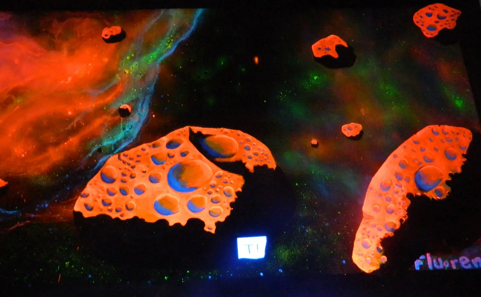 Mis pinturas fluorescentes (Intergalácticas)