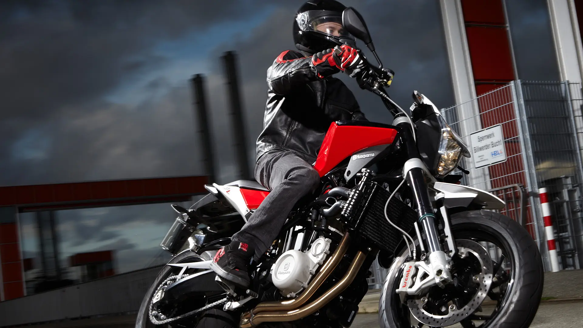 Husqvarna Nuda 900 R