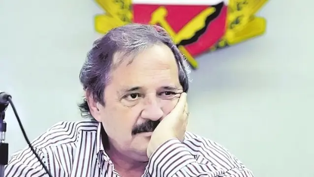 alfonsin mas solo que la luna busca aliados