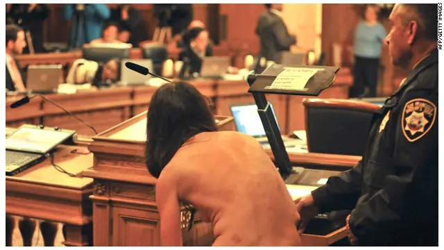 San Francisco prohíbe la desnudez pública