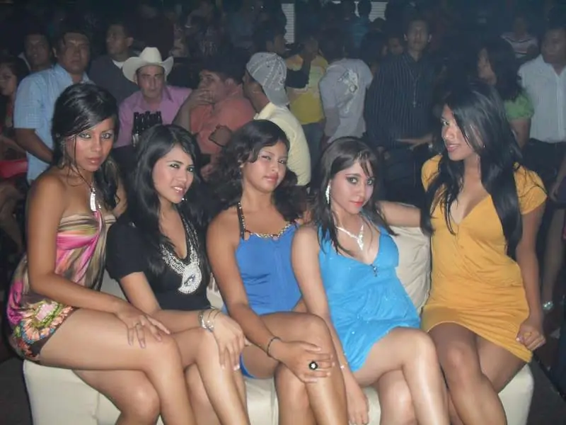 Los 7 motivos por los que te dice que tiene novio