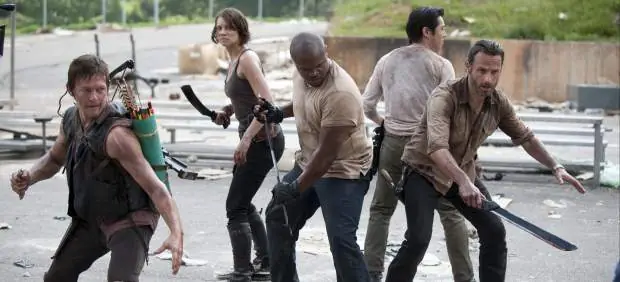 The walking dead regresa! y te lo recuerdo genius!