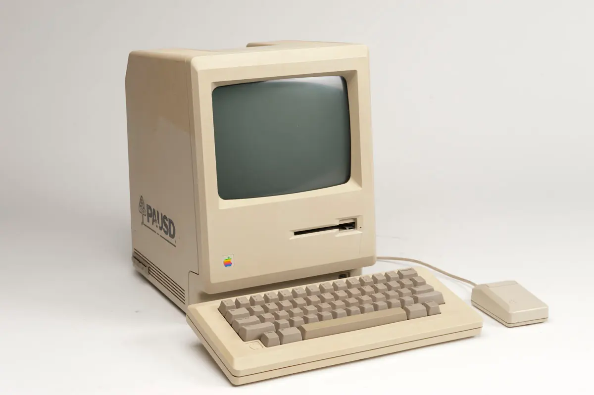 • Hace 29 años se presentaba la Macintosh 128k