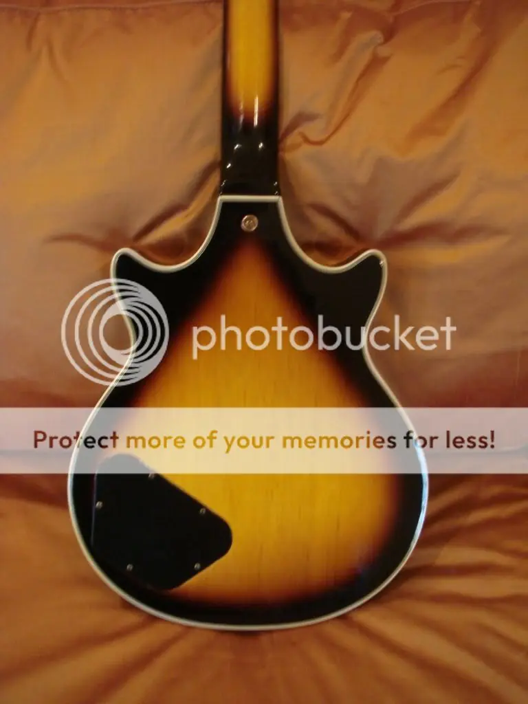 Epiphone Genesis "Mano a mano con la Les Paul"