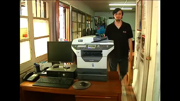 Jovenes Chilenos ¿Xenófobos , Homofobicos y Racistas