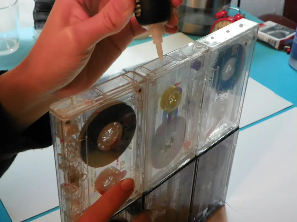 lampara de cassettes