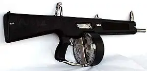 Escopeta automatica AA12