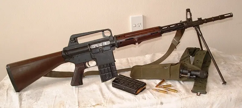 Colt M4 y M16 Diferencias