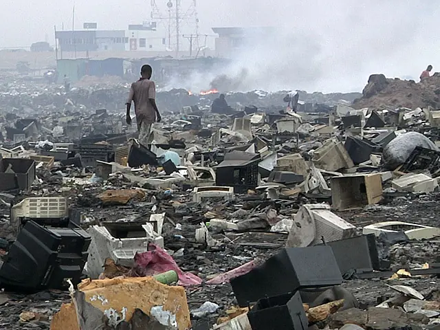 Comprar, Tirar, Comprar