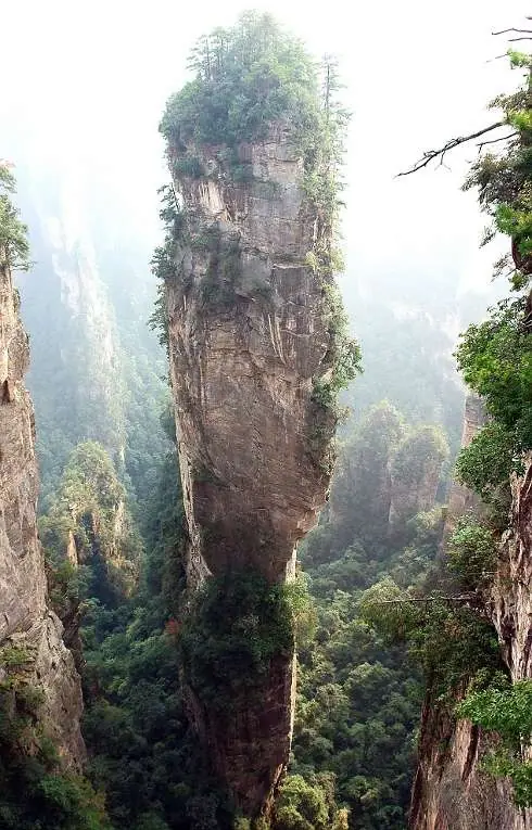Lugares más misteriosos e inhóspitos del mundo (Megapost)